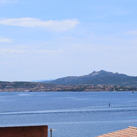 Appartamento Vista Mare A La Maddalena Λα Μανταλένα Εξωτερικό φωτογραφία