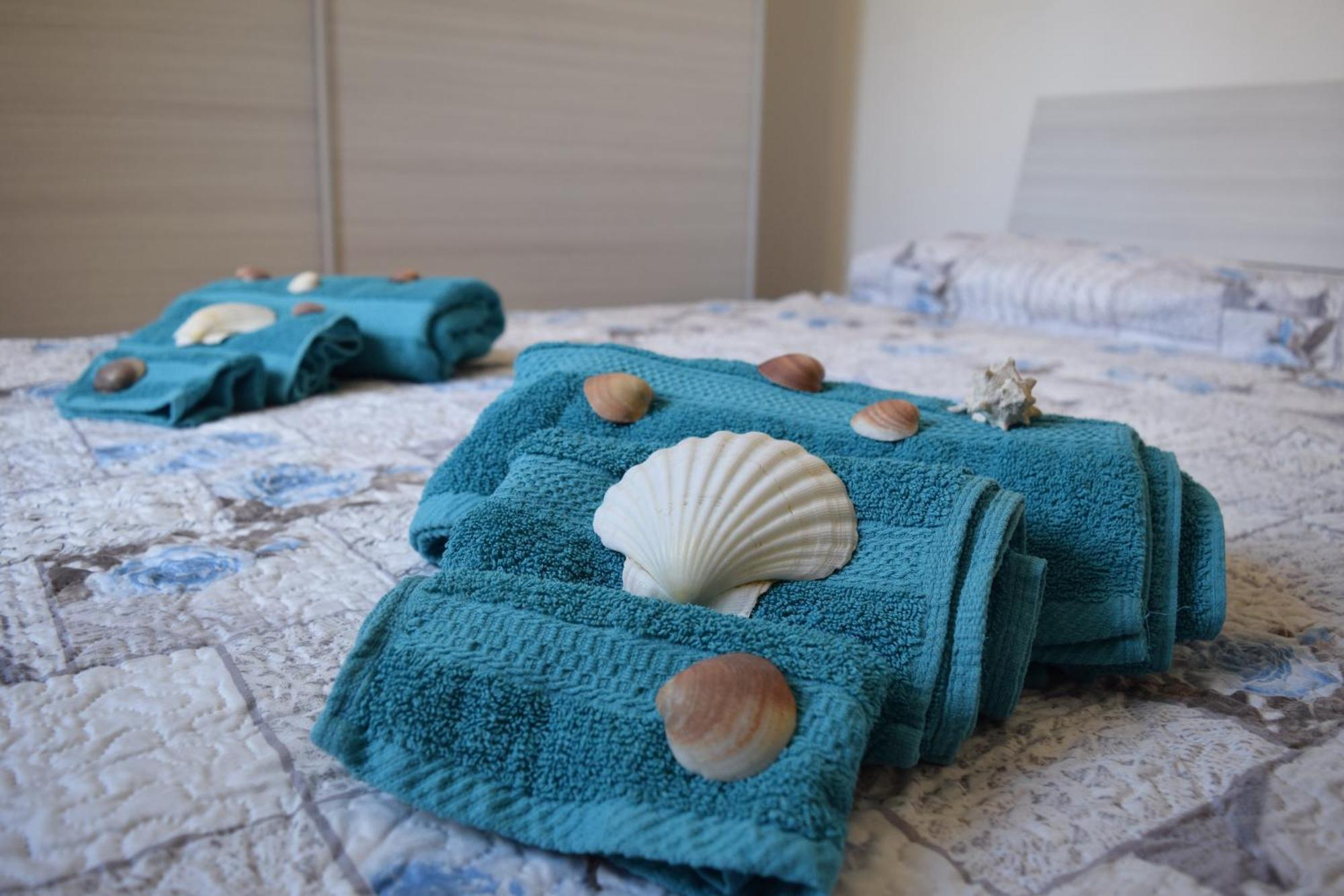 Appartamento Vista Mare A La Maddalena Λα Μανταλένα Εξωτερικό φωτογραφία
